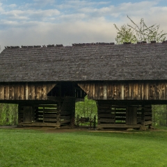 Cantilevered Barn
